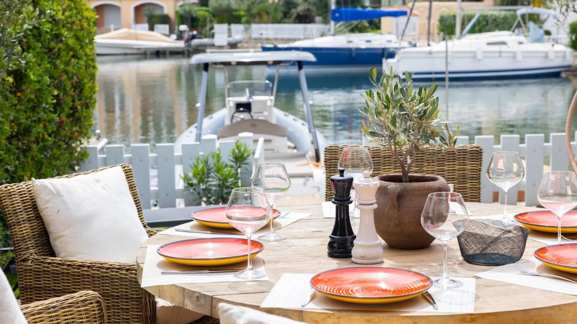 Maison Avec Amarre De 13 M - Golf De Saint Tropez - Port Grimaud III